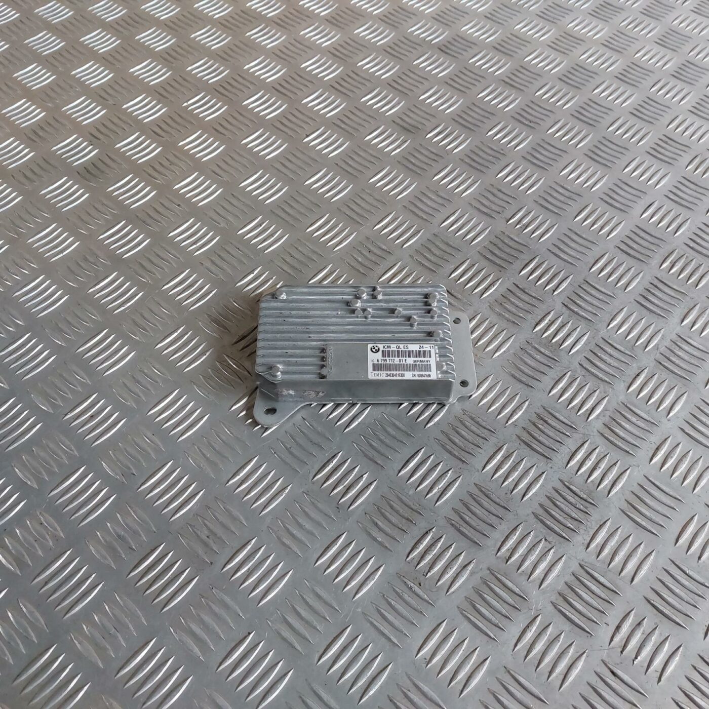 Integrēts piekares vadības bloks (ICM) priekš BMW 520D F11 2011 TOURING 1 Integrēts piekares vadības bloks (ICM) priekš BMW 520D F11 2011 TOURING