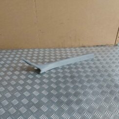 Priekšējas salona statnes apdare priekš BMW 520D F11 2011 TOURING