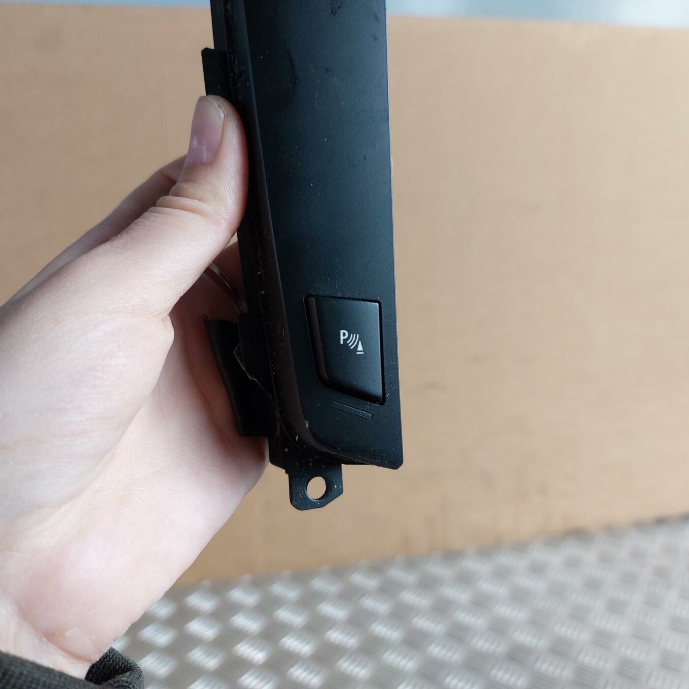 ESP poga priekš BMW 520D F11 2011 TOURING