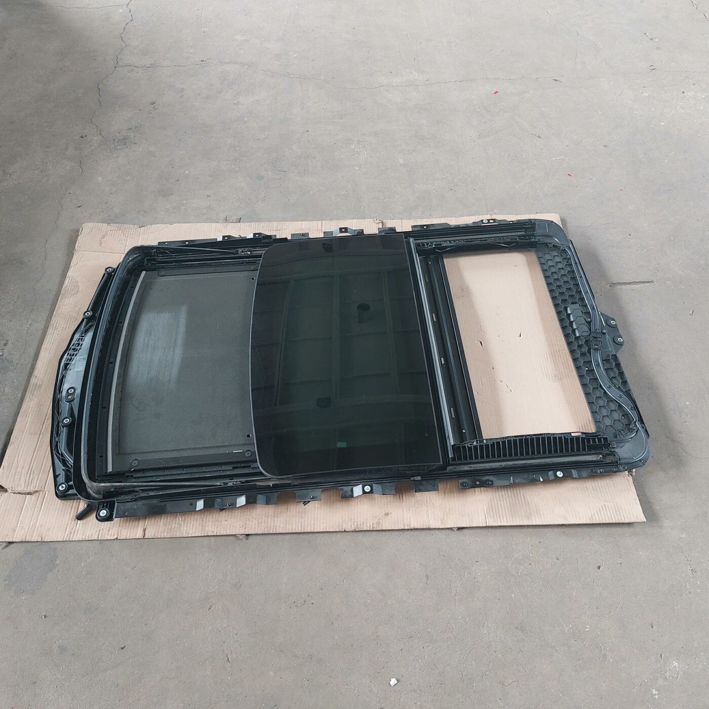 Lūka priekš BMW 520D F11 2011 TOURING