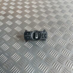 Gaismas slēdzis priekš BMW 520D F11 2011 TOURING