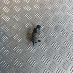 Mazgātāja šķidruma sūknis priekš BMW 520D F11 2011 TOURING