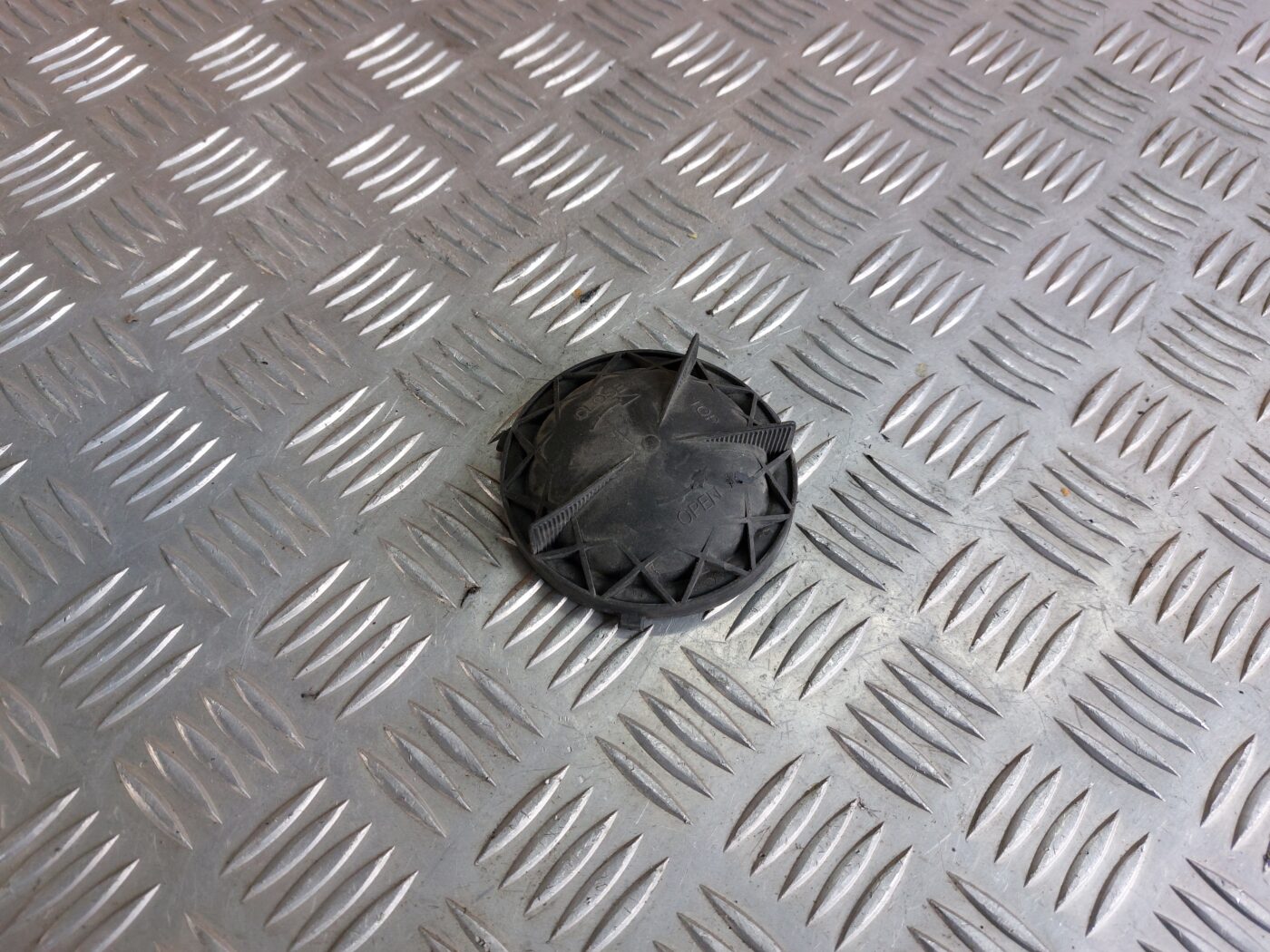 Priekšēja luktura vāks priekš HONDA CIVIC 2006