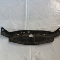 Radiatoru augšēja uzlika priekš HONDA CIVIC 2006