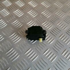 Apsildes sistēmas aktuators priekš VOLVO S80 2004