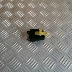 Apsildes sistēmas aktuators priekš VOLVO S80 2004