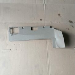 Mērinstrumentu paneļa apakšēja apdare priekš VOLVO S80 2004