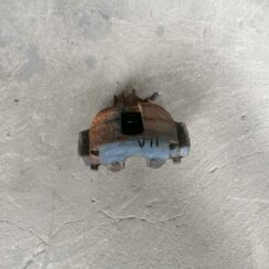 Priekšējais kreisais suports priekš VOLVO S80 2004