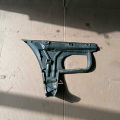 Aizmugurējā spārna un bufera stiprinājums priekš VOLVO S80 2004