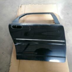 Aizmugurējās labās durvis priekš VOLVO S80 2004