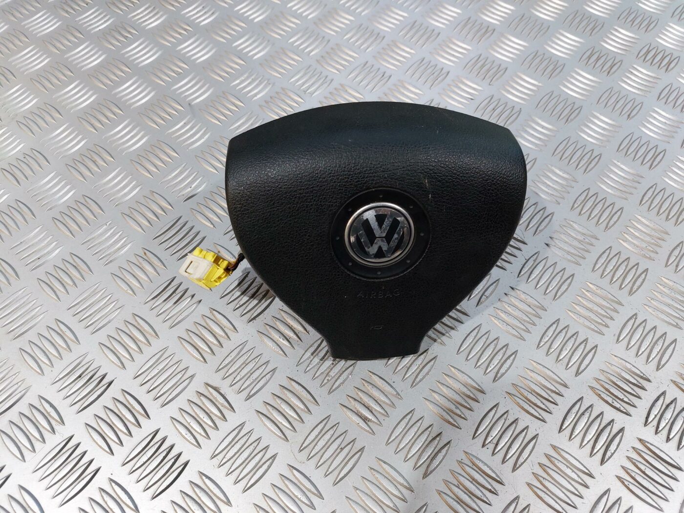 Stūres drošības spilvens priekš VW JETTA 2008 1 Stūres drošības spilvens priekš VW JETTA 2008