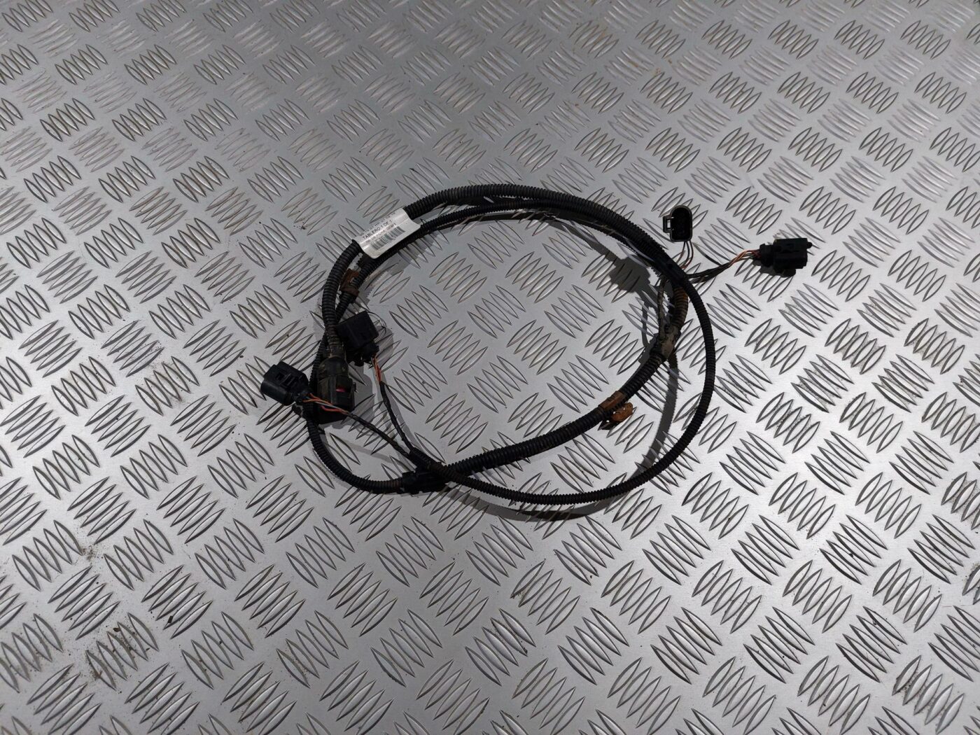 Pārkošanas devēju vads priekš VW JETTA 2008