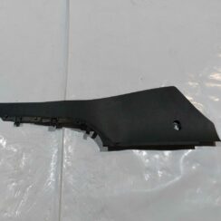 Centrālās konsoles (apdares) sānu panelis priekš VW JETTA 2008