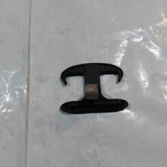 Bagāžnieka nodalījuma sānu aķis priekš VW JETTA 2008