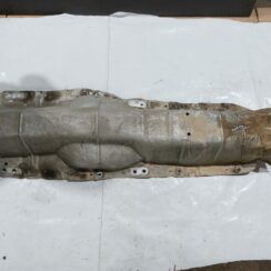 Izpūtēja sistēmas karstuma aizsargs priekš VW JETTA 2008