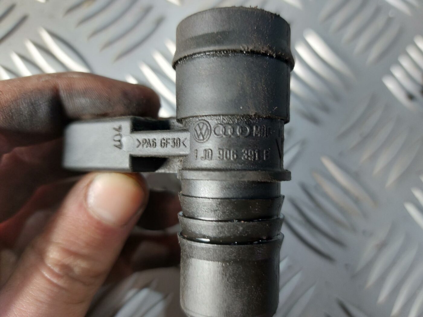 Gaisa spiediena devējs priekš VW JETTA 2008