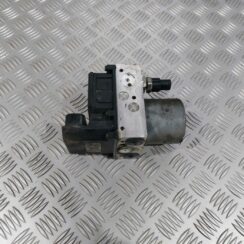 ABS bloks priekš TOYOTA COROLLA VERSO 2006