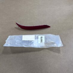 Aizmugurējais atstarotājs priekš BMW 525 E60 2004 BLACK