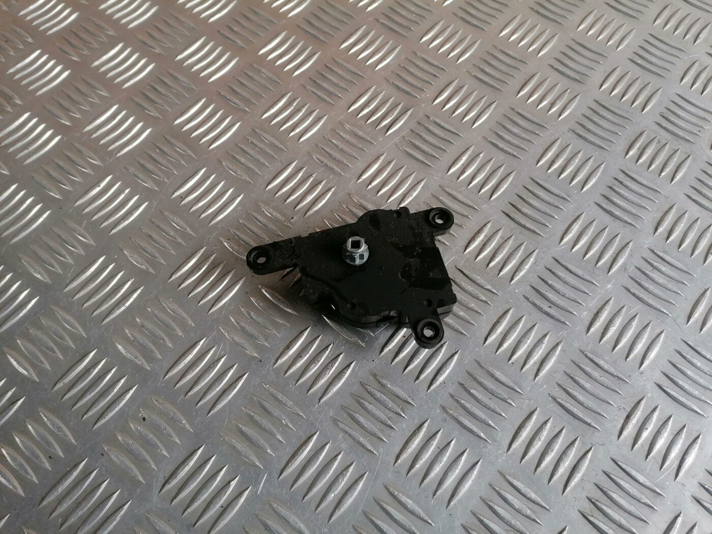 Apsildes sistēmas aktuators priekš CHRYSLER SEBRING 2006