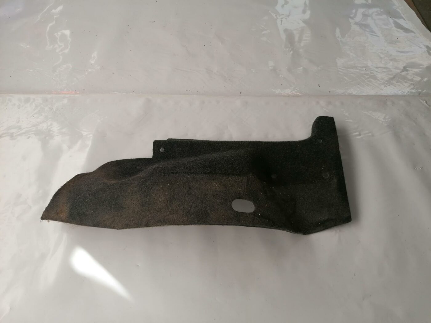 Bagāžnieka nodalījuma sānu apdare priekš CHRYSLER SEBRING 2006 1 Bagāžnieka nodalījuma sānu apdare priekš CHRYSLER SEBRING 2006