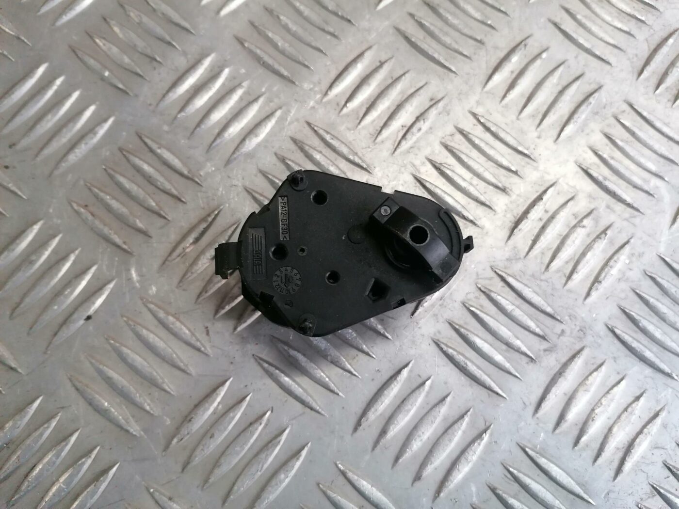 Apsildes sistēmas aktuators priekš BMW 530D E39 2001 TOURING