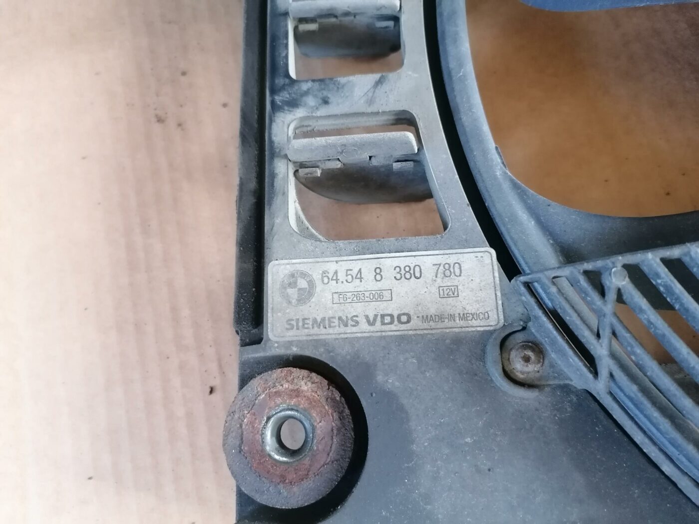 Dzesēšanas radiatora ventilators priekš BMW 530D E39 2001 TOURING