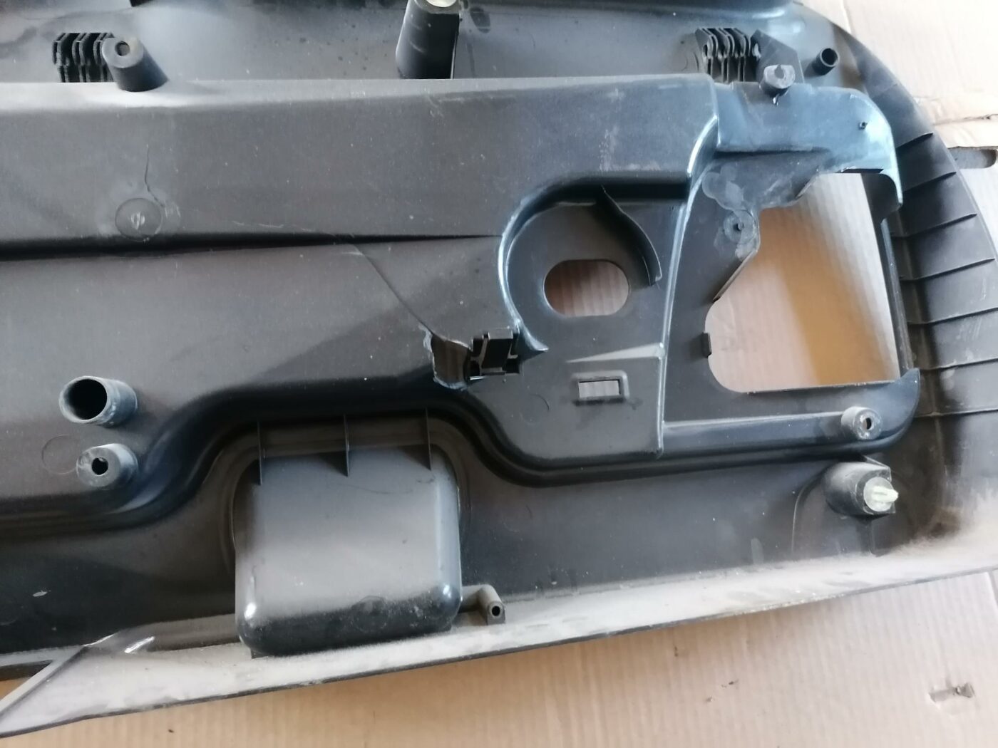 Bagāžnieka vāka liela apdare priekš BMW 530D E39 2001 TOURING 3 Bagāžnieka vāka liela apdare priekš BMW 530D E39 2001 TOURING