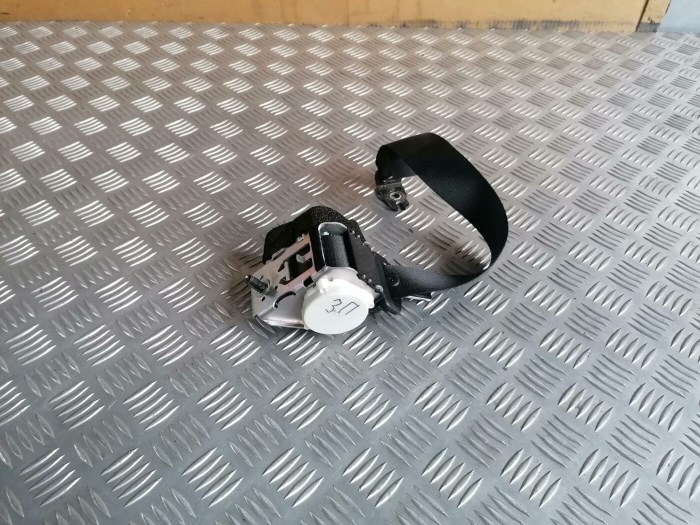 Aizmugurējā labā drošības josta priekš FORD MONDEO 2007 1 Aizmugurējā labā drošības josta priekš FORD MONDEO 2007