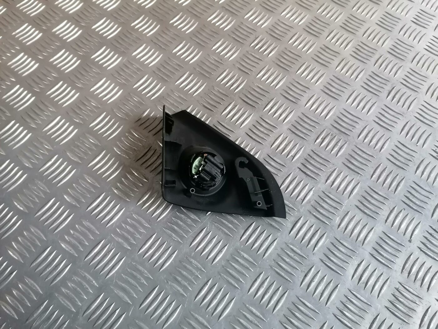 Durvju spoguļa apdares uzlika salonā (ar skaļruni) priekš FORD MONDEO 2007