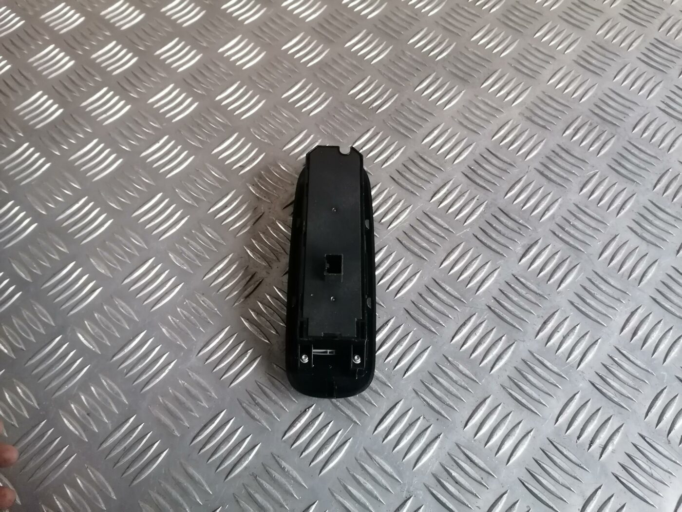 Šofera durvju slēdža pogas priekš FORD MONDEO 2007