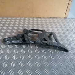 Priekšēja bufera kronšteins priekš FORD MONDEO 2007