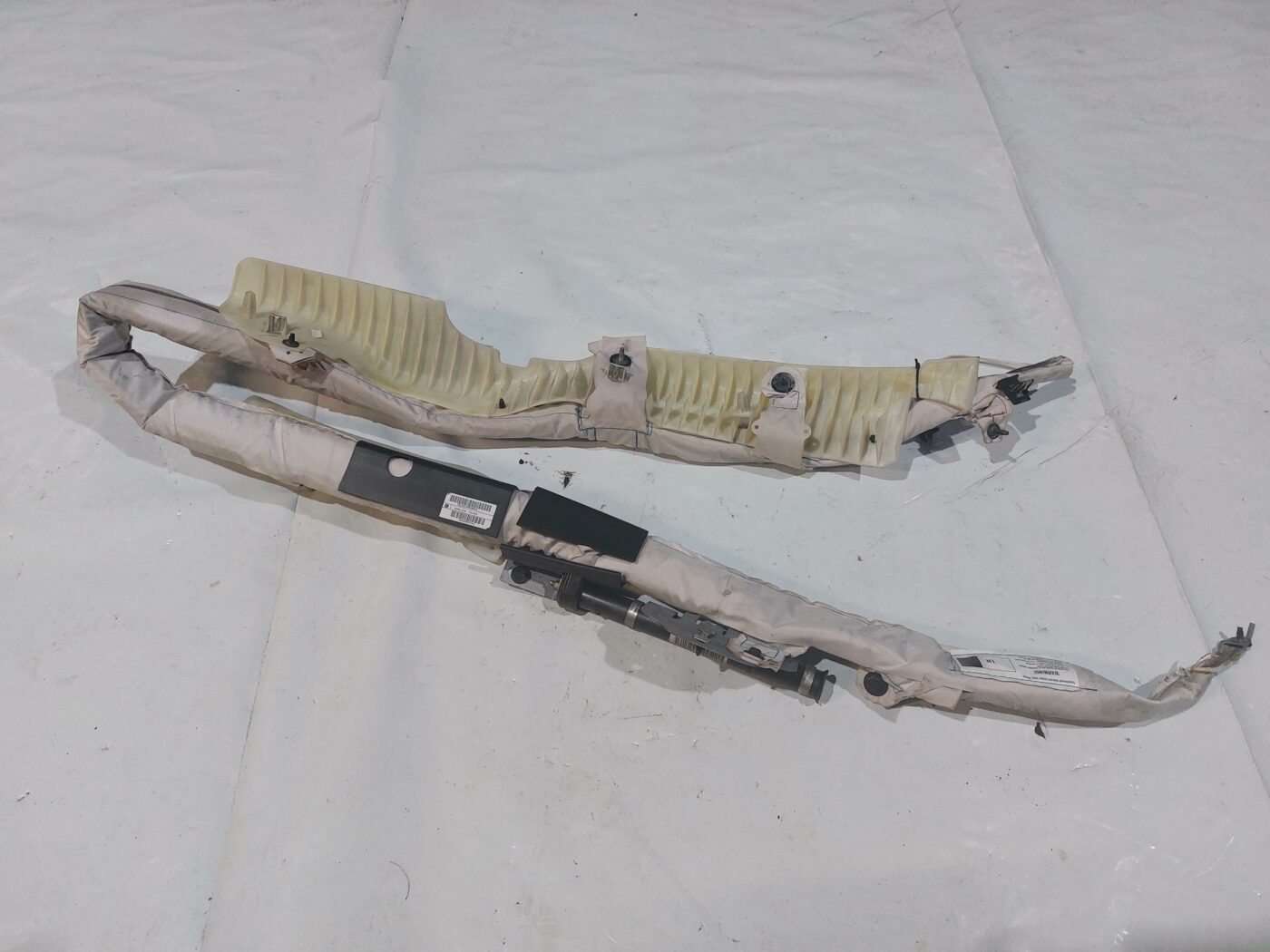 Griestu drošības spilvens, pa kreisi priekš CHRYSLER VOYAGER 2006