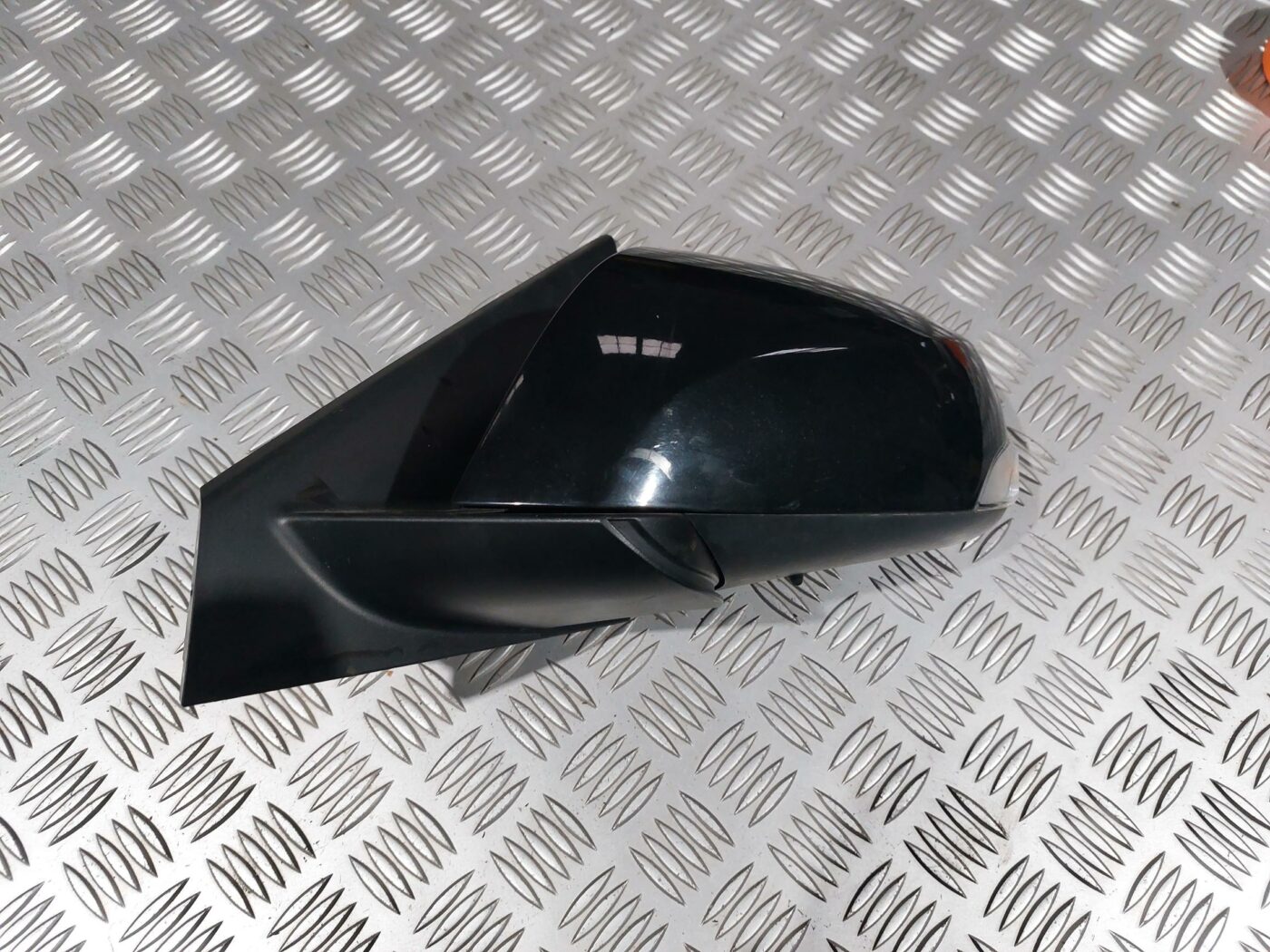 Ārējais spogulis, pa kreisi priekš RENAULT LAGUNA 2011