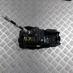 Ātrumu pārslēgšanas slēdzis priekš RENAULT LAGUNA 2011