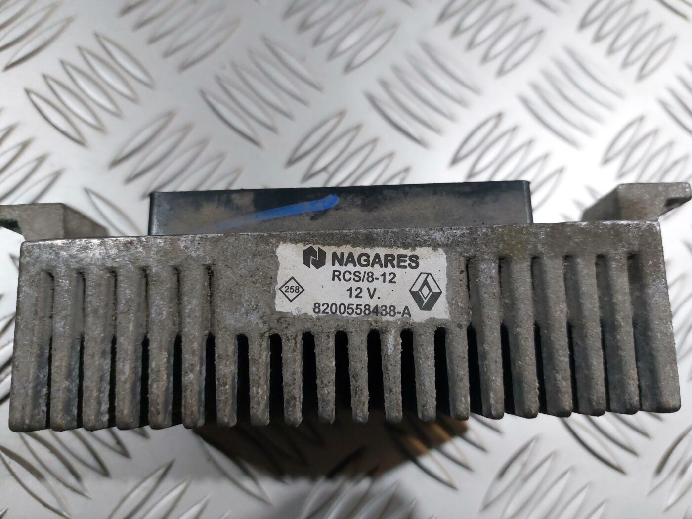 Kvēlsveču releja priekš RENAULT LAGUNA 2011