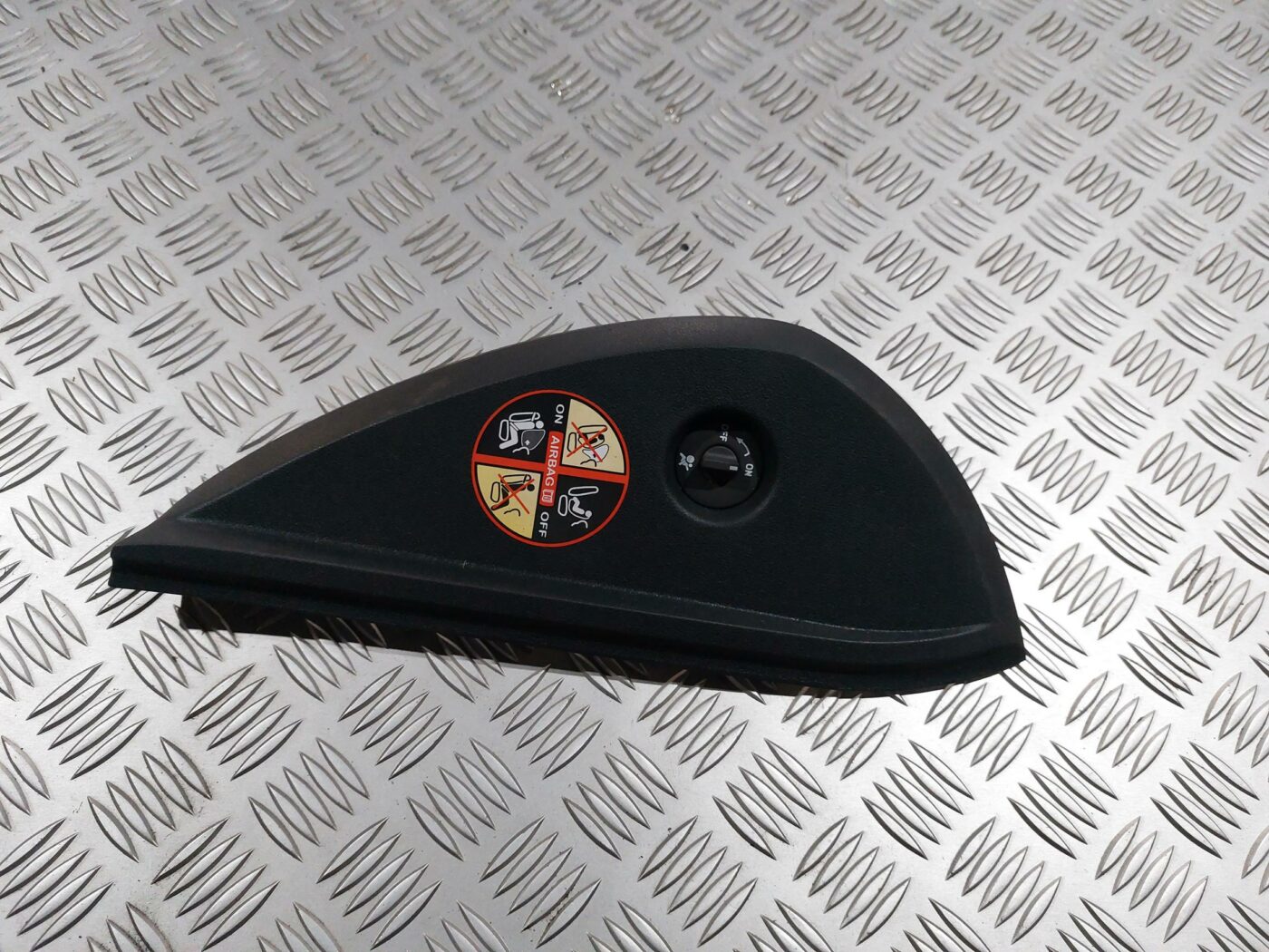 Drošības spilvena izslēgšanas slēdzis priekš RENAULT LAGUNA 2011