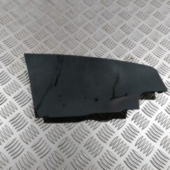 Centrālās konsoles (apdares) sānu panelis priekš RENAULT LAGUNA 2011