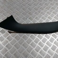 Bagažnieka nodalījuma statnes apdare priekš RENAULT LAGUNA 2011