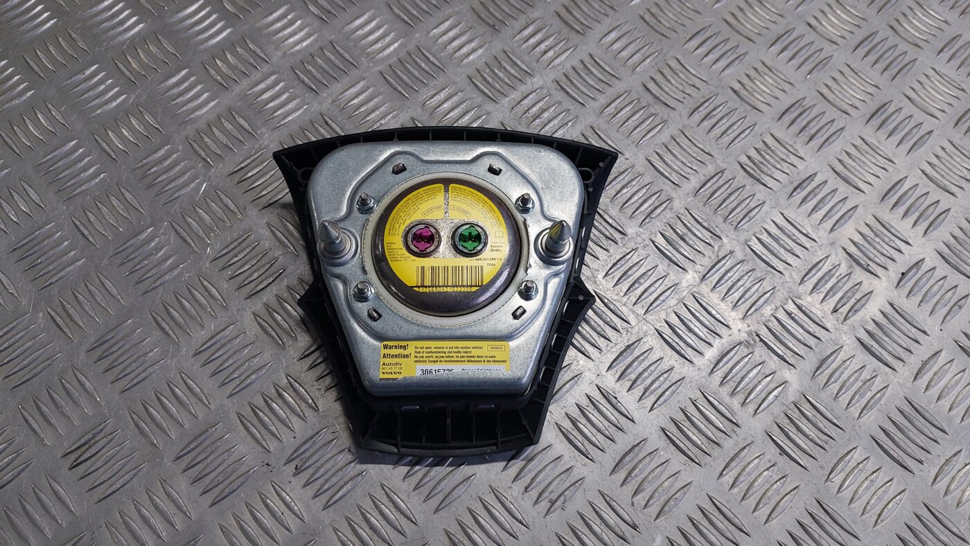 Stūres drošības spilvens priekš VOLVO S40 2004 Black