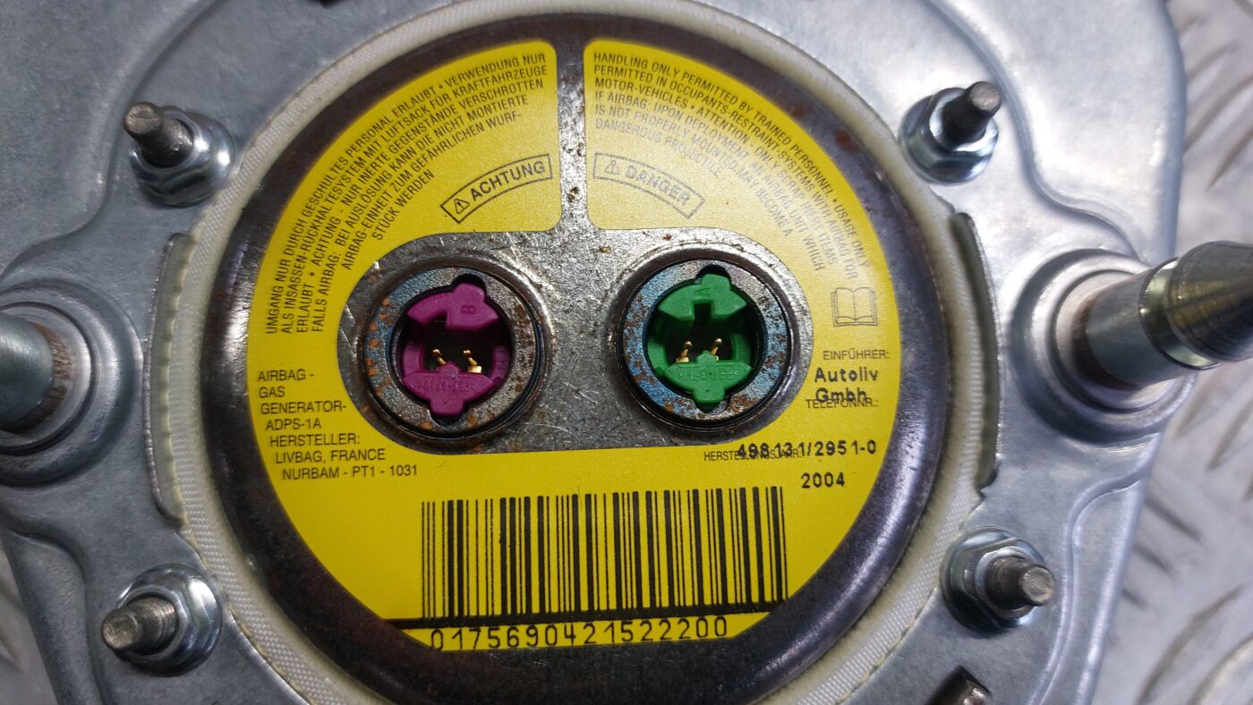 Stūres drošības spilvens priekš VOLVO S40 2004 Black