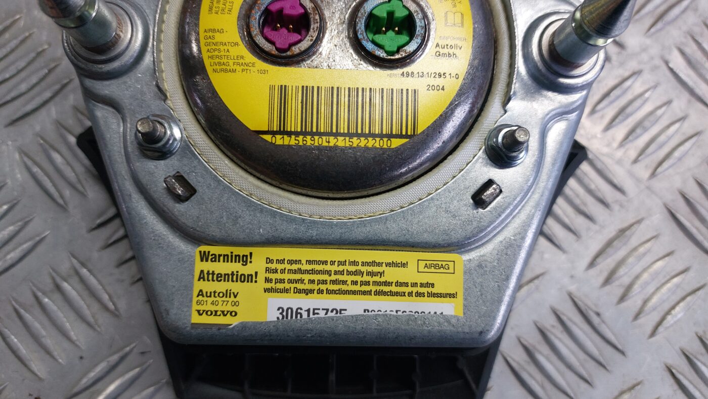 Stūres drošības spilvens priekš VOLVO S40 2004 Black