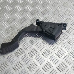 Gāzes pedālis priekš VOLVO S40 2004 Black