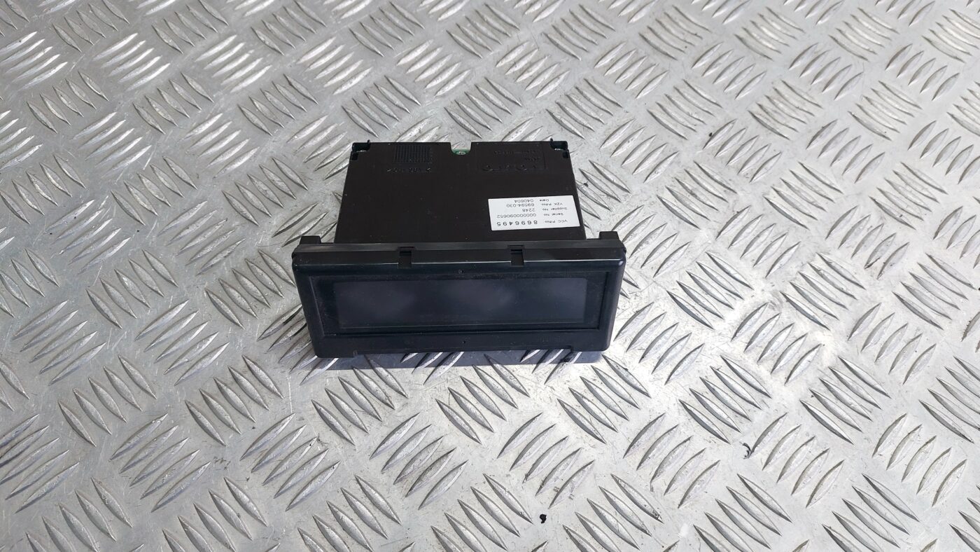 Displejs priekš VOLVO S40 2004 Black 1 Displejs priekš VOLVO S40 2004 Black