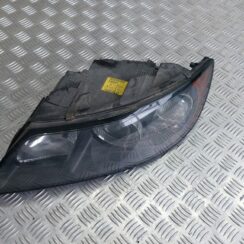 Priekšējais kreisais lukturis priekš VOLVO S40 2004 Black