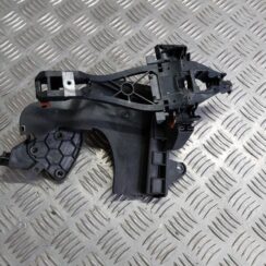 Aizmugurējais kreisais durvju rokturis priekš VOLVO S40 2004 Black