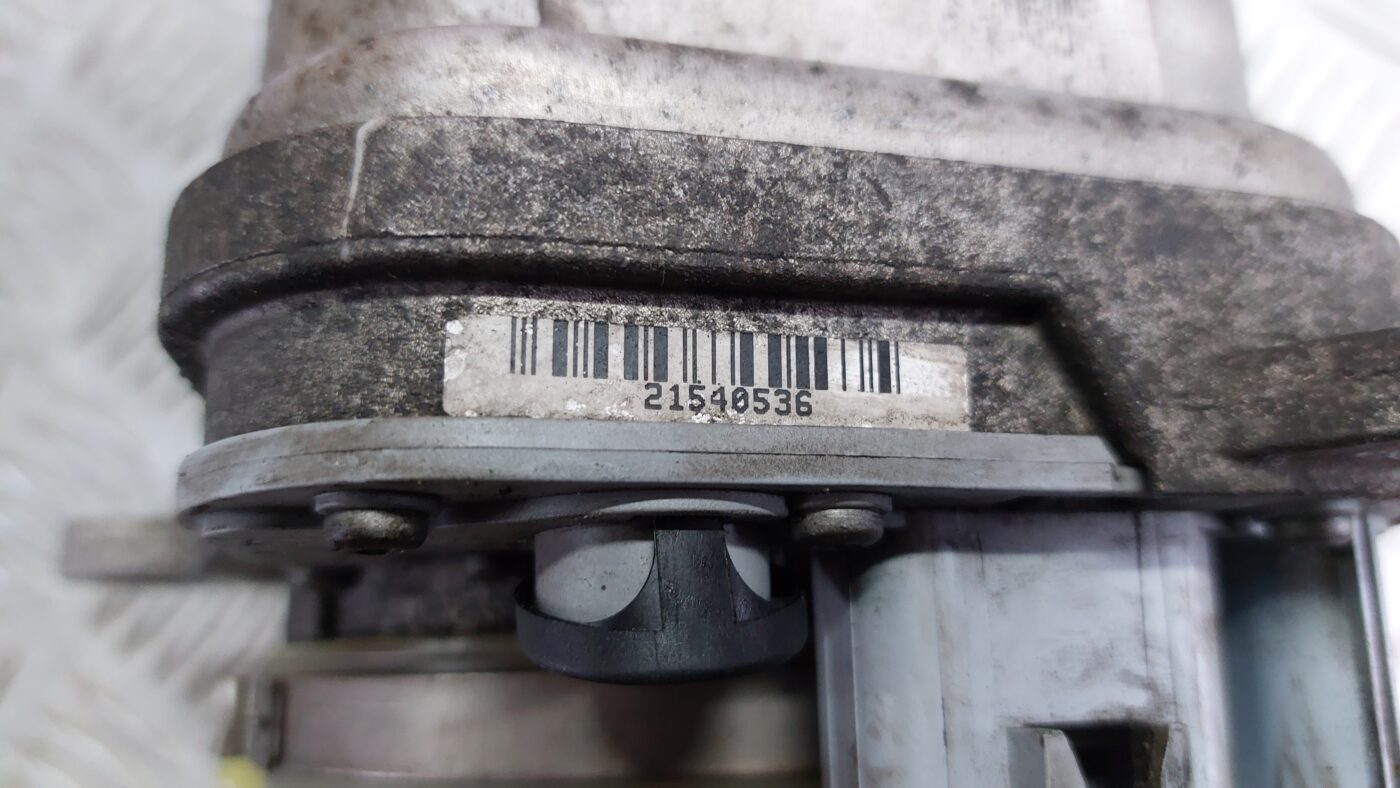 Hidrauliskais pastiprinātājs priekš VOLVO S40 2004 Black 5 Hidrauliskais pastiprinātājs priekš VOLVO S40 2004 Black