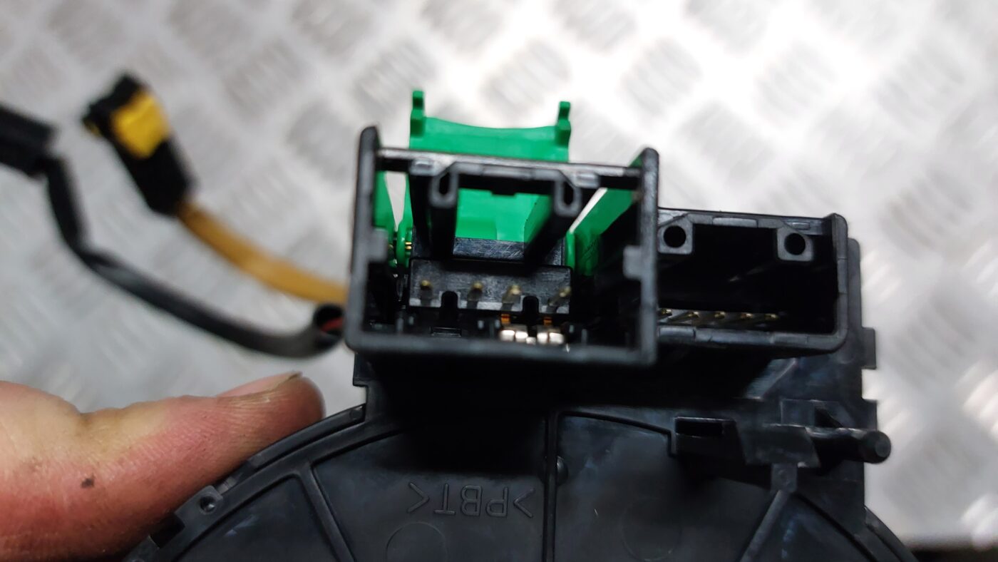 Drošības spilvena slīdgredzens priekš MITSUBISHI COLT 2007