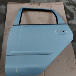 Aizmugurējās kreisās durvis priekš MITSUBISHI COLT 2007
