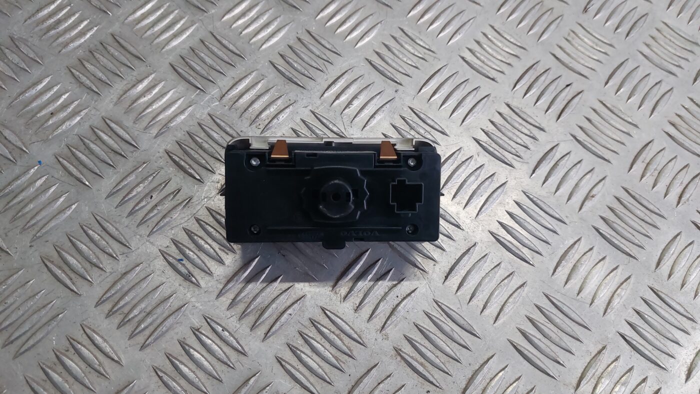 Gaismas slēdzis priekš VOLVO V60 2012 2 Gaismas slēdzis priekš VOLVO V60 2012