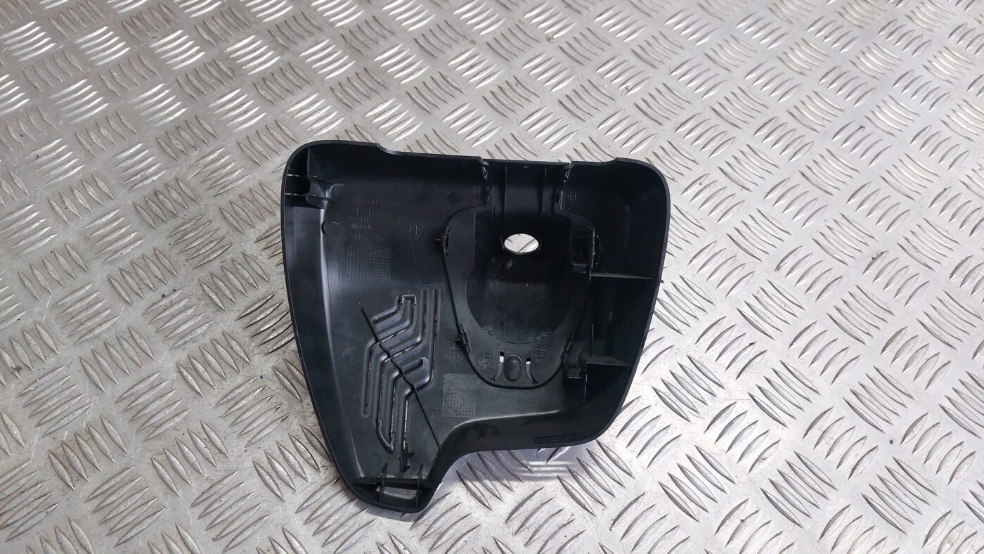 Atpakaļskata spoguļa apdare (salonā) priekš VOLVO V60 2012